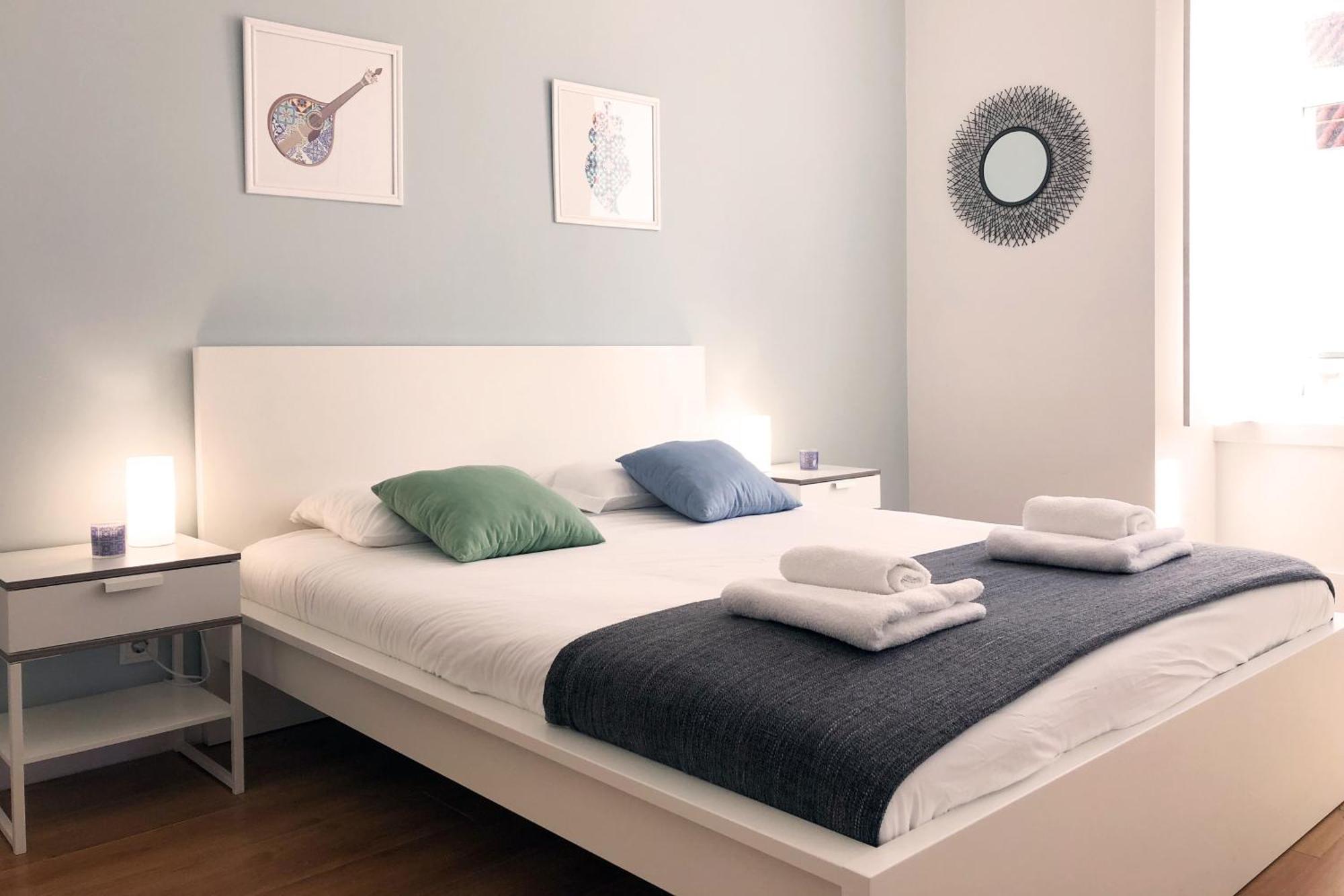 Sunny 3Bdr Apartment In Graca By Lovelystay Lisboa Exterior foto